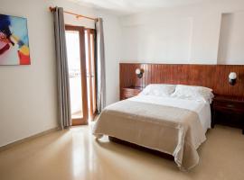 Hotel Acapulco，位于巴拿马城Albrook Marcos A. Gelabert International Airport - PAC附近的酒店