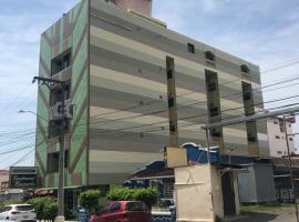 Residencial Alameda，位于巴拿马城Albrook Marcos A. Gelabert International Airport - PAC附近的酒店