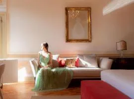 Eight Venezia