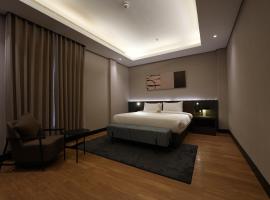 Snood Al Narjis Hotel，位于利雅德哈利德国王机场 - RUH附近的酒店
